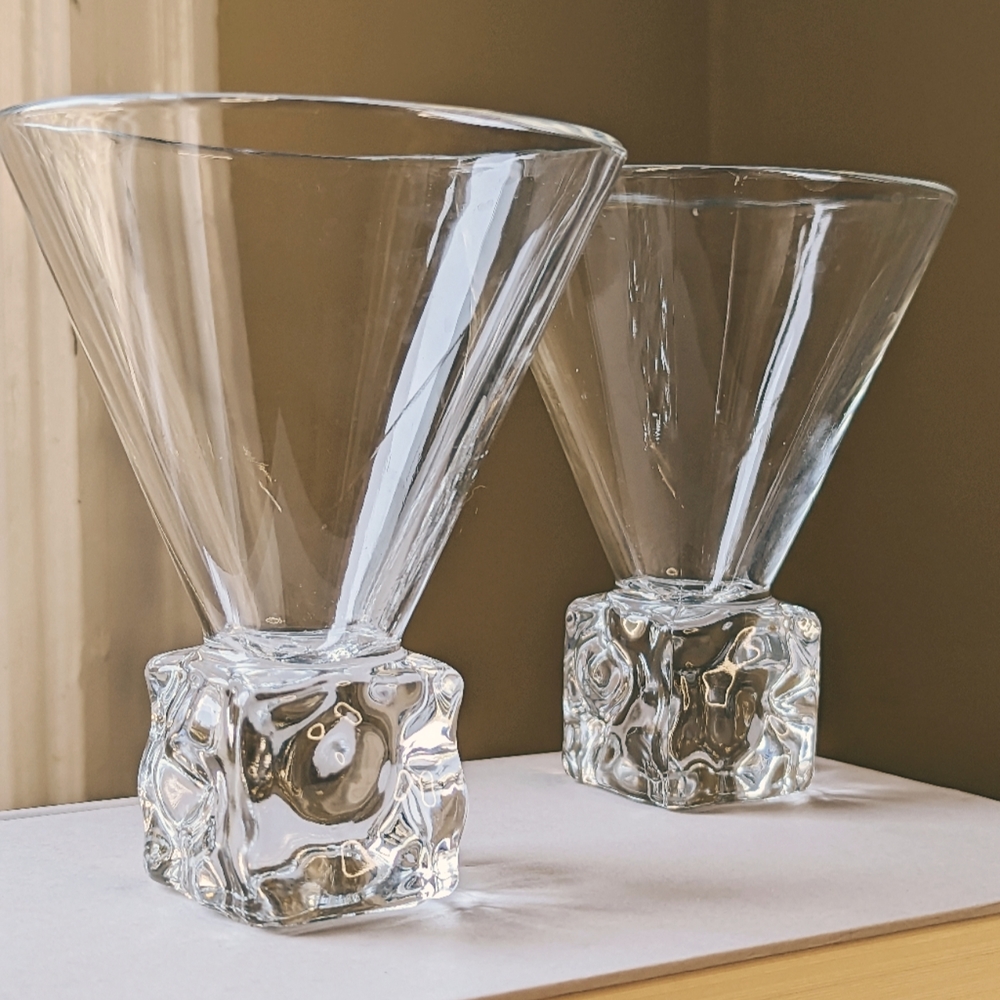 Pair of Vintage DiSaronno Melting Iced Cube Base Cocktail Glasses